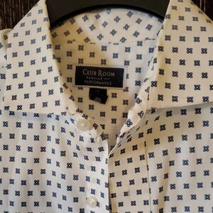 Club Room Men's Casual White and Navy Print Shirt